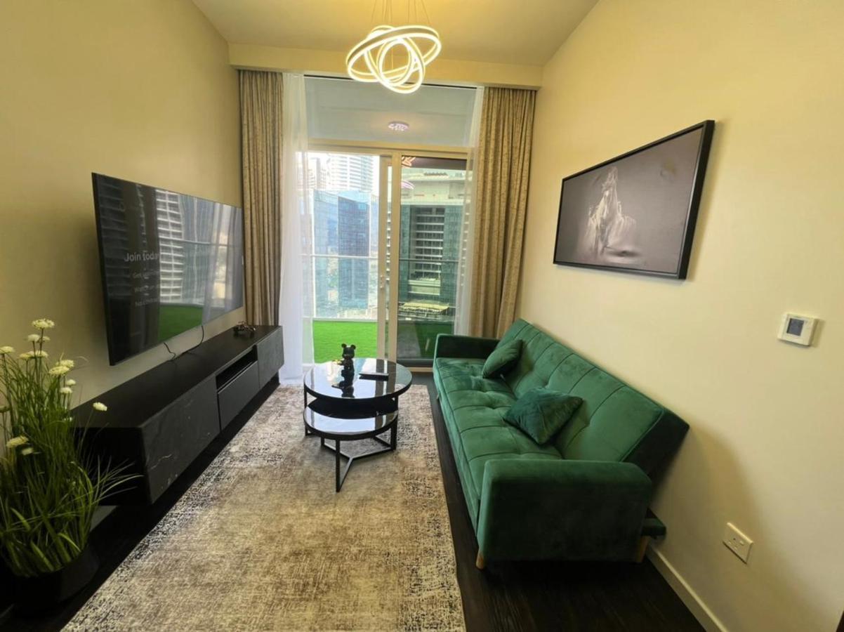 Luxury 2 Bedroom With Burj Khalifa View Dubai Exterior photo
